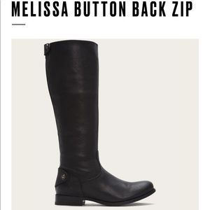 Frye Boots “Melissa Button Black ZIP”